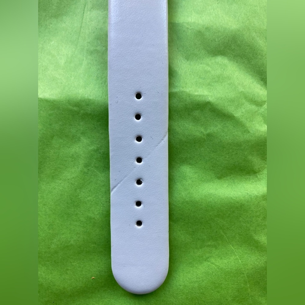 Avon Tis The Season Snowman Watch, Christmas, Holiday, Blue, White, Silver, NIB - Picture 13 of 16